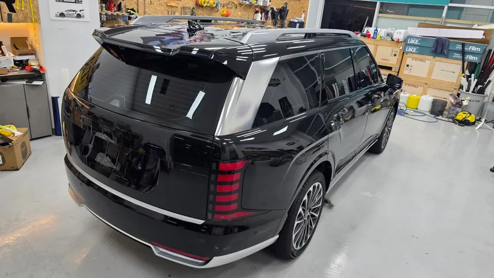 BMW X7のPPF施工事例|費用目安と仕上がり 施工写真 1-2