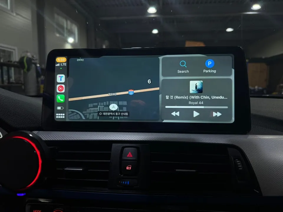 BMW 4 SeriesのAndroid Auto・CarPlay取付事例 施工写真 1-3