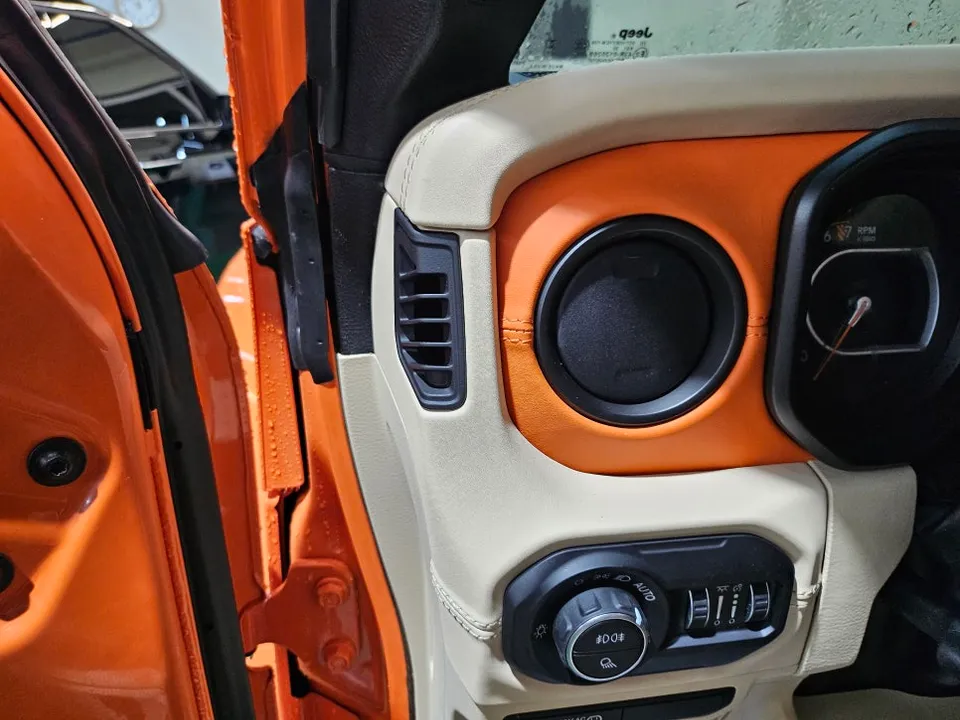 Jeep Wrangler Rubicon ambient lighting - Jeep Wrangler Ambient Lighting Review — Enhanced Nighttime Ambian photo 3