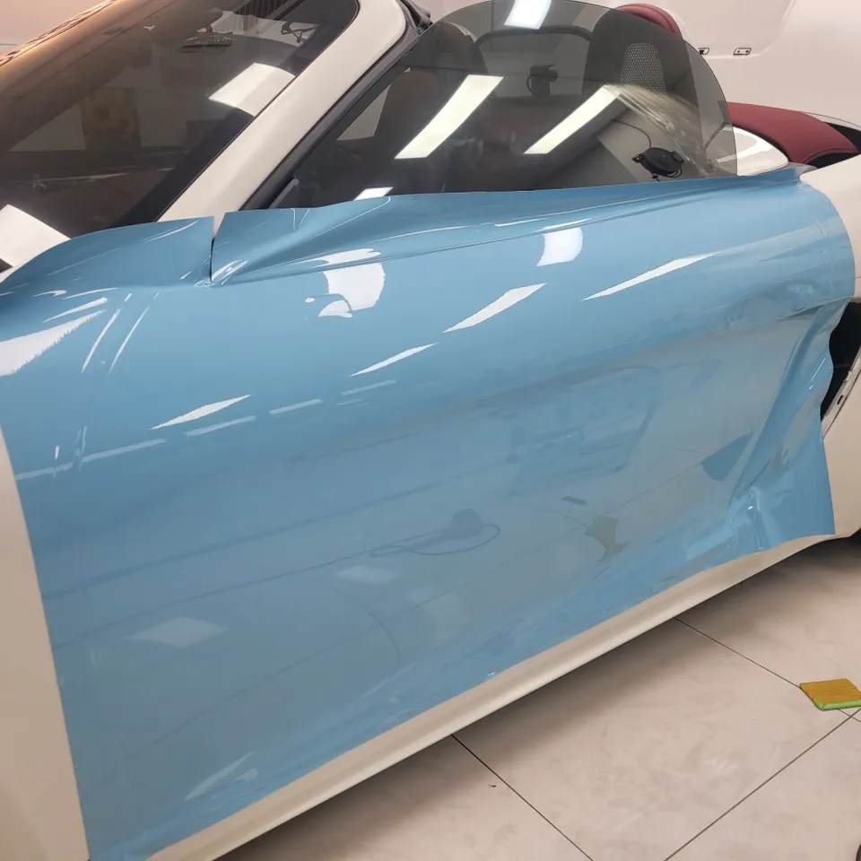 Porsche Boxsterのカーラッピング事例 施工写真 4