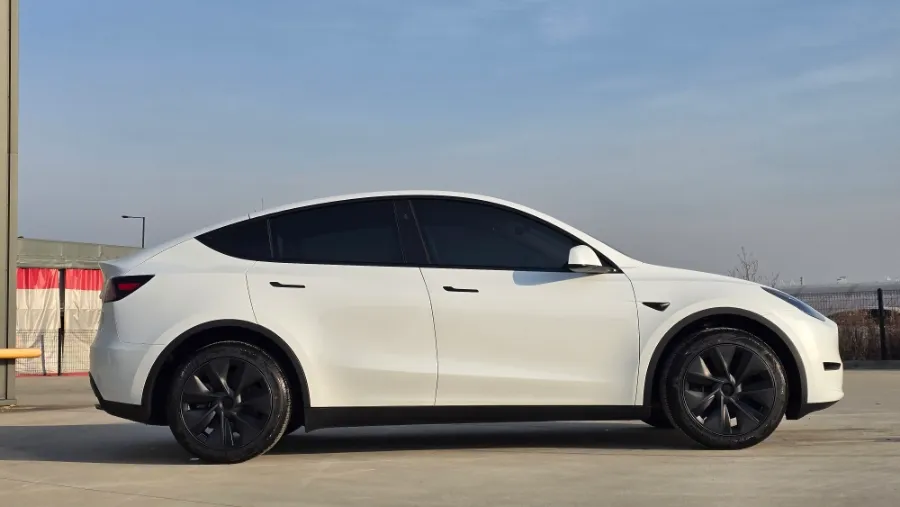 Tesla Model Y new car package - Tesla Model Y New Car Package Review: PPF & Ceramic Coating photo 4