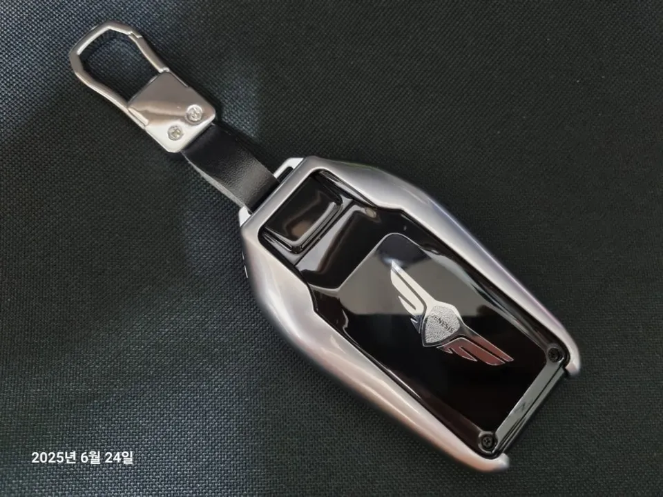 Genesis G90 oem options - Genesis G90 OEM Options Review - Factory Upgrade Cost photo 4