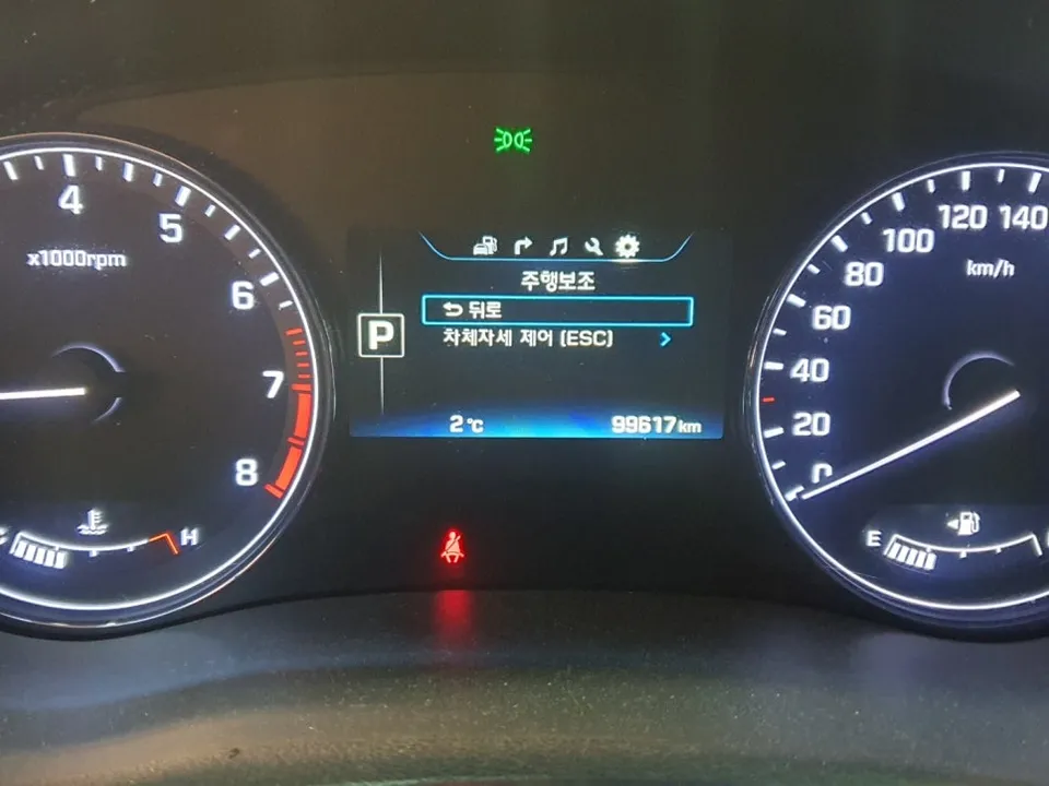 Genesis G80 DH oem options - Genesis G80 DH Factory Option Retrofit Review photo 4