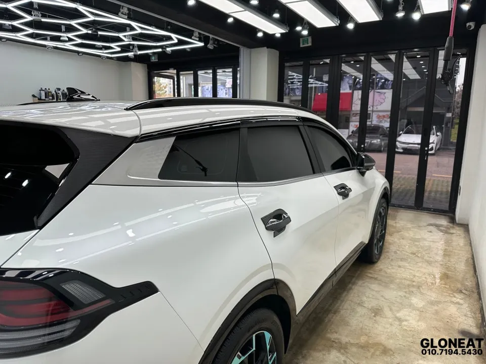 Kia Sportage NQ5のガラスコーティング事例|費用目安・仕上がり 施工写真 1-3