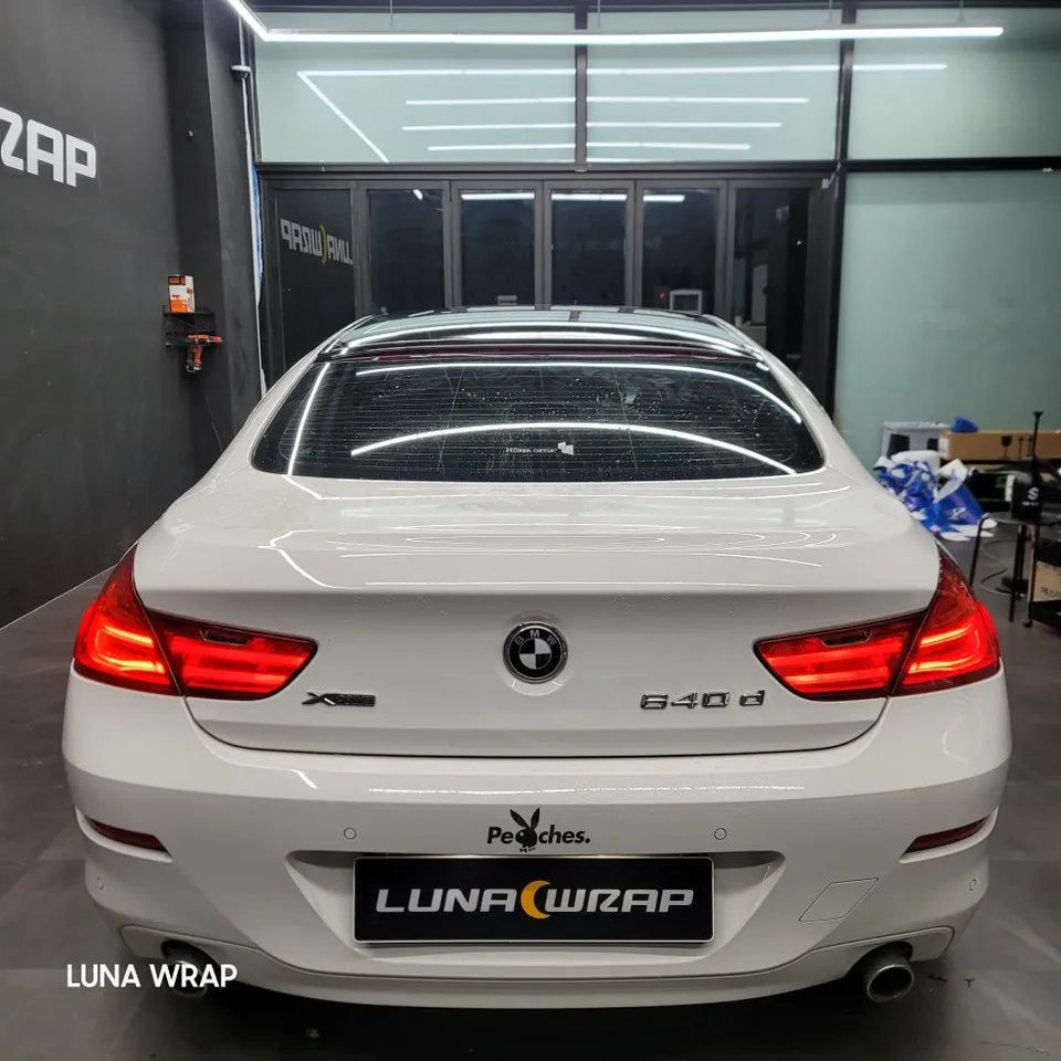 BMW 6 Seriesのカーラッピング事例|費用目安・仕上がり 施工写真 1-3