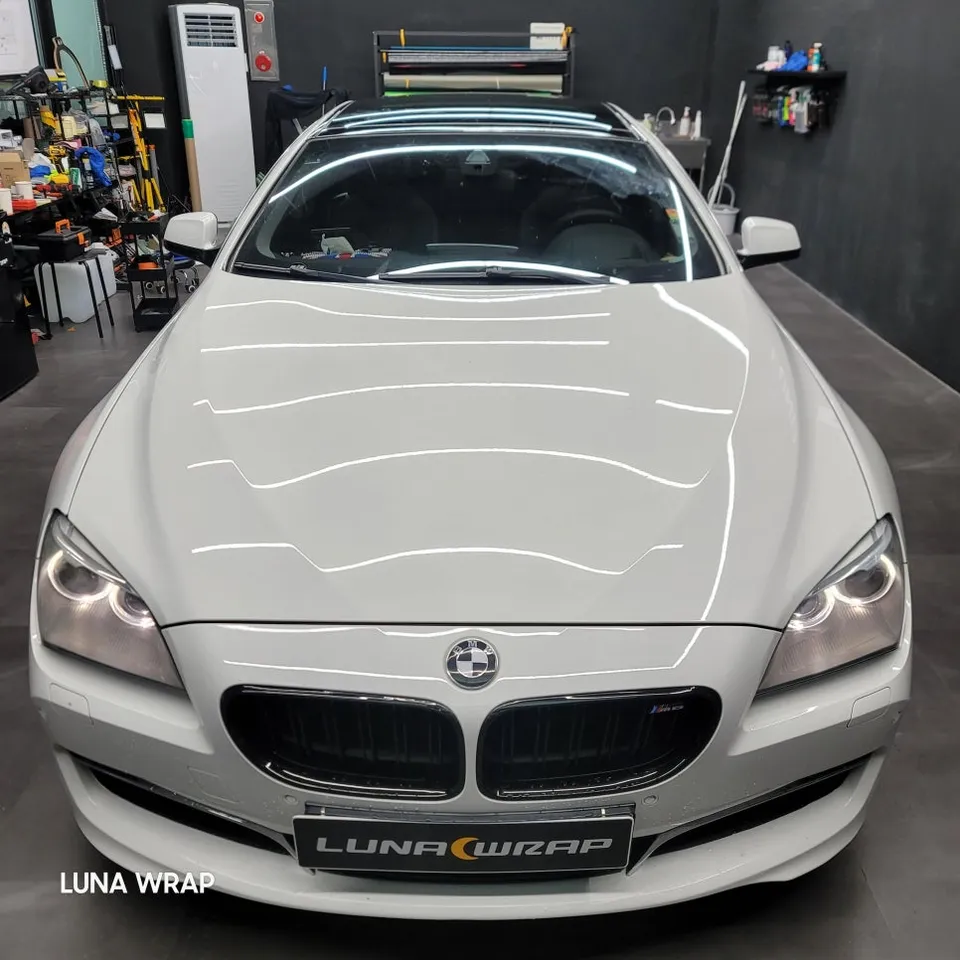 BMW 6 Seriesのカーラッピング事例|費用目安・仕上がり 施工写真 2-3