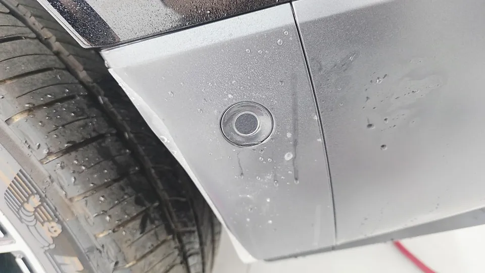Hyundai IONIQのPPF施工事例｜費用目安と仕上がり 施工写真 3-1