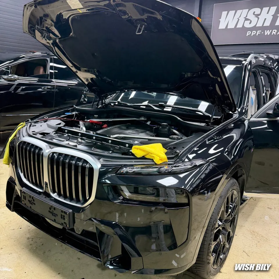 BMW X7 Chrome Delete Review — Achieve All-Black Style photo 2