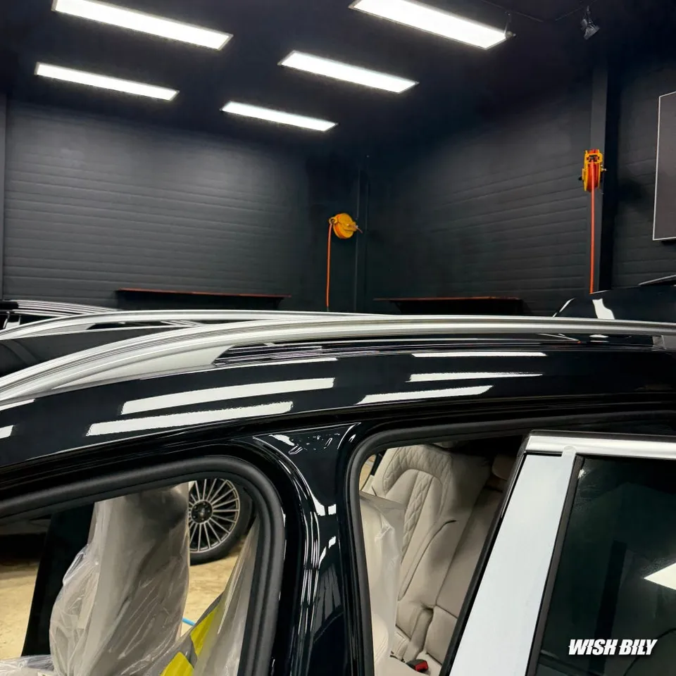 BMW X7 chrome delete - BMW X7 Chrome Delete Review — Achieve All-Black Style photo 4