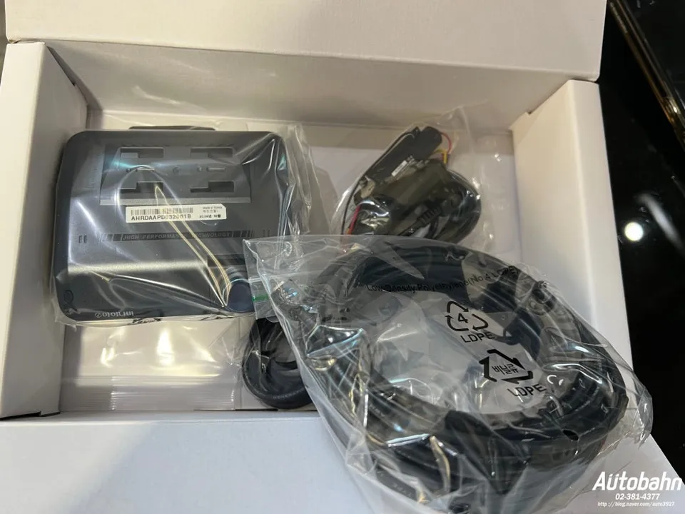 BMW 520d dash cam - BMW 520d G30 Dash Cam Installation Review photo 5