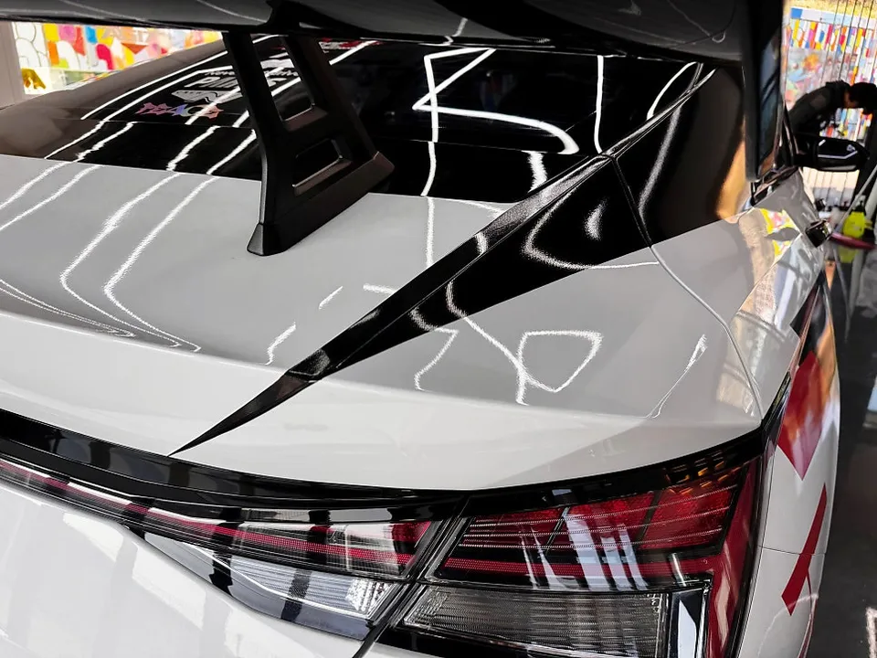 Hyundai Elantra Nのカーラッピング事例｜費用目安・仕上がり 施工写真 2-3