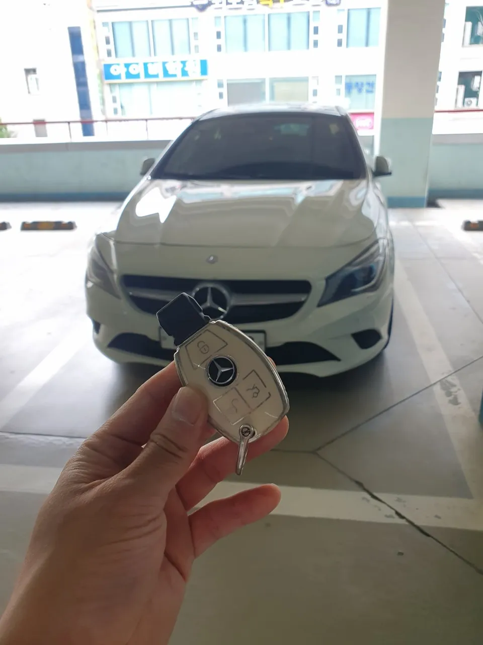 Mercedes-Benz Maybach oem options installation result