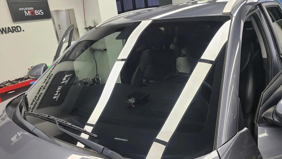 Hyundai Tucsonのカーフィルム施工事例|費用目安・仕上がり 施工写真 3-2
