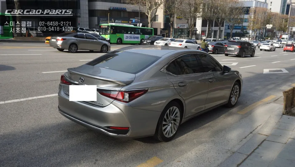 Lexus ES 300h android head unit - Lexus ES 300h CarPlay Retrofit Review: Seamless Upgrade photo 7