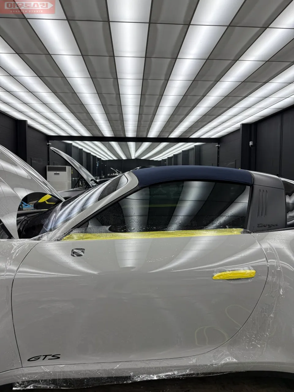 ポルシェ 911 Targa PPF施工事例|費用目安・仕上がり 施工写真 3-1