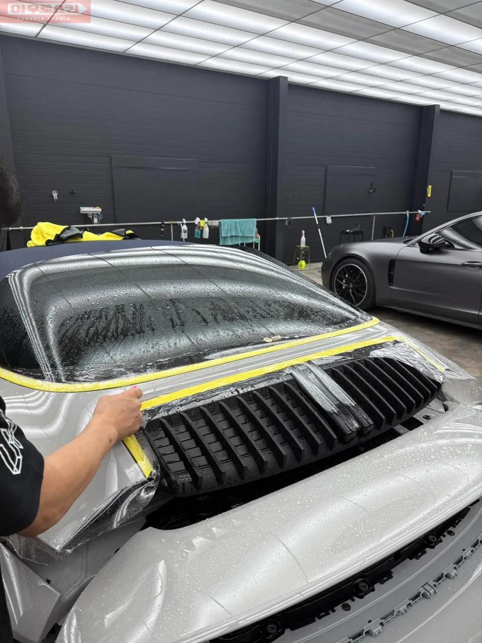 ポルシェ 911 Targa PPF施工事例|費用目安・仕上がり 施工写真 1-3