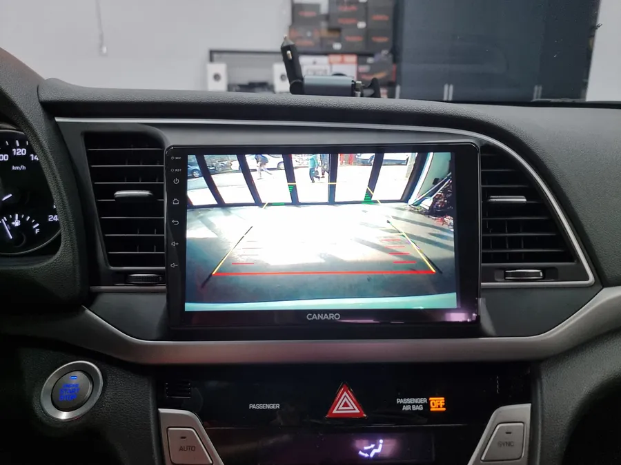 Hyundai Elantra ADのAndroid Auto・CarPlay取付事例 施工写真 1-3