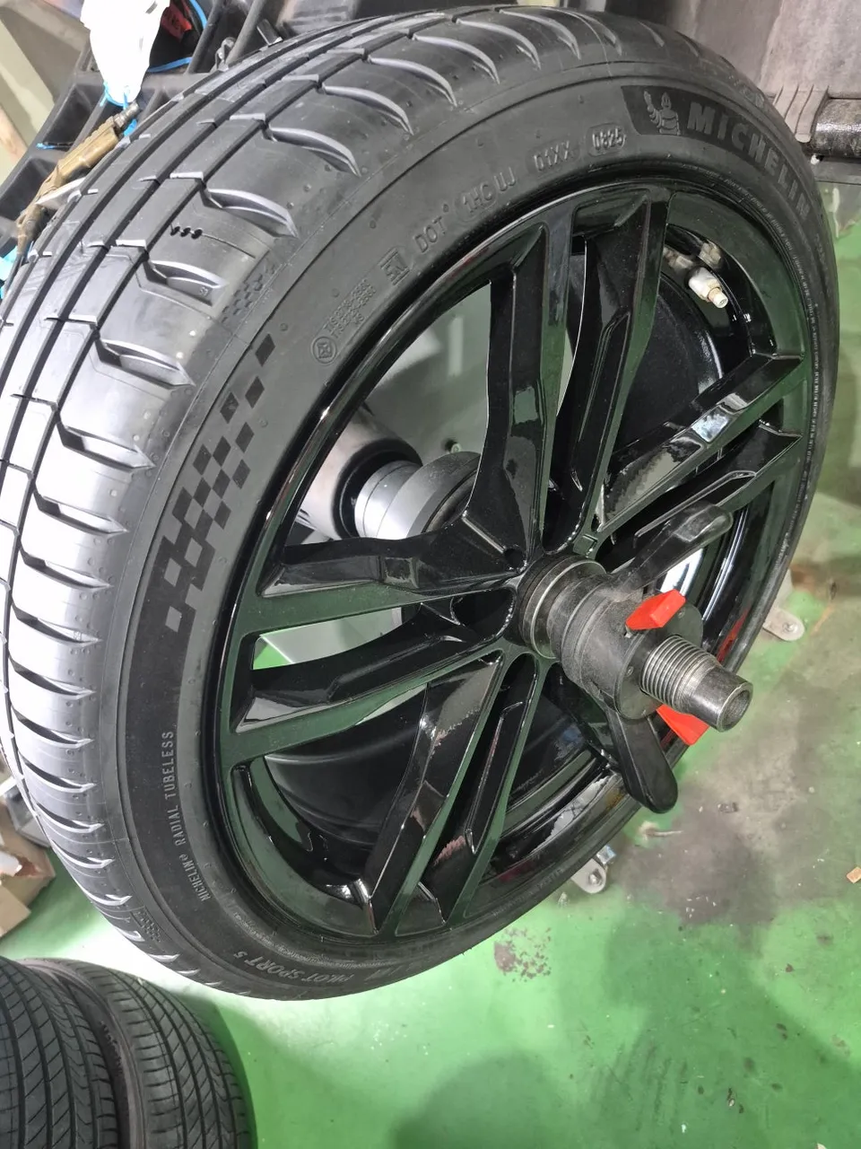 BMW 4 Series  - BMW 4 Series Tire Replacement: Michelin PS5 Review photo 4