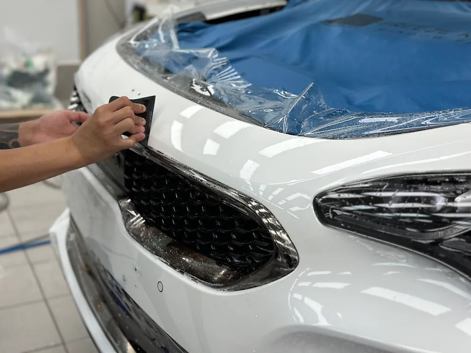 Kia StingerのPPF施工事例|費用目安と仕上がり 施工写真 3-2