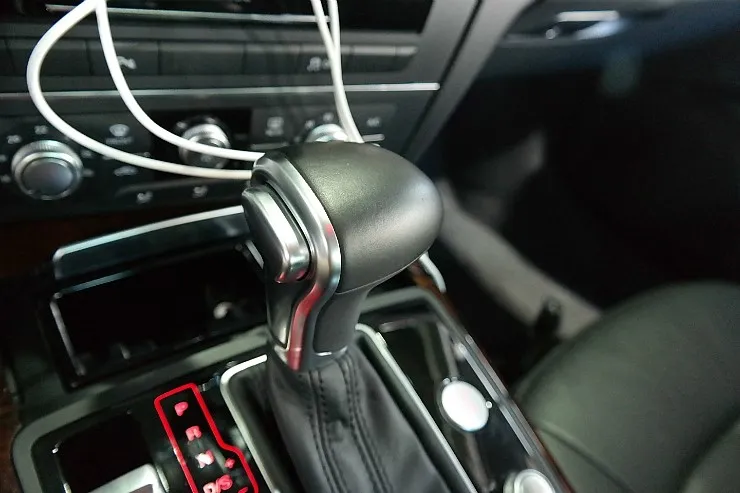 Audi A6 steering wheel - Audi A6 Steering Wheel Customization Review photo 3