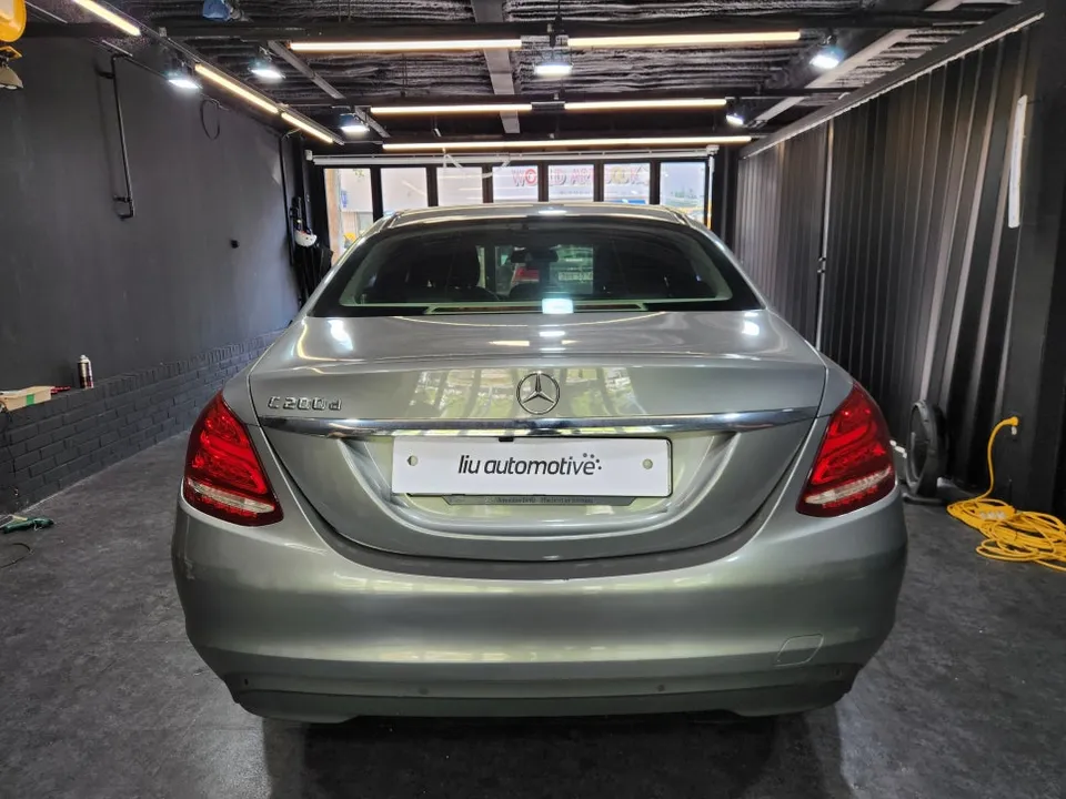 Mercedes-Benz C-Class body kit - Mercedes-Benz C-Class Body Kit Review: Cost & Installation photo 4