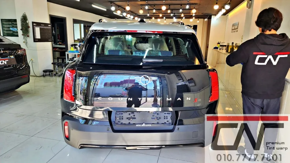 MINI Countryman F60のカーフィルム施工事例｜費用目安・仕上がり 施工写真 2-1