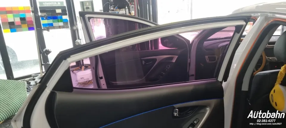 Hyundai Elantraのカーフィルム施工事例｜費用目安・仕上がり 施工写真 2-1