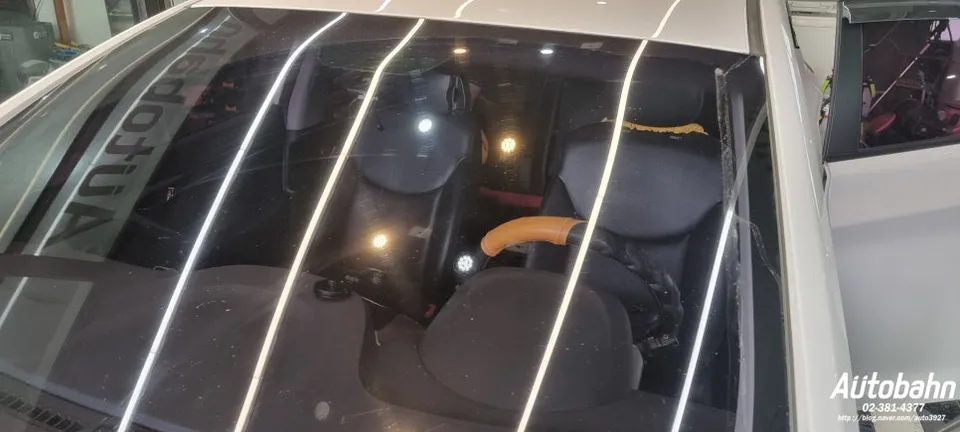 Hyundai Elantraのカーフィルム施工事例｜費用目安・仕上がり 施工写真 4-1