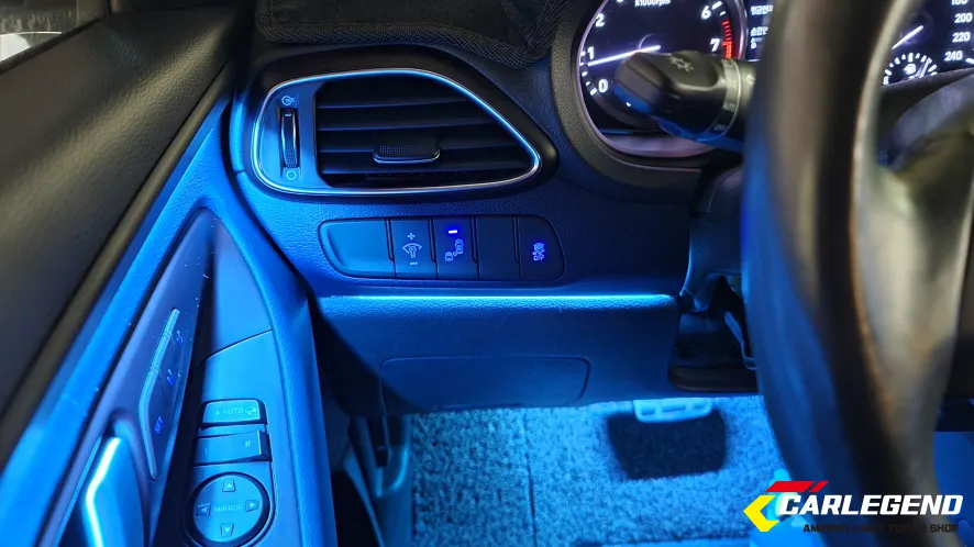 Hyundai i30 ambient lighting - Hyundai i30 Ambient Lighting Review: Custom Install Cost photo 5