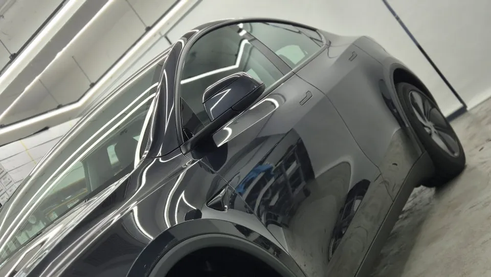 Tesla Model YのPPF施工事例|費用目安と仕上がり 施工写真 2-2