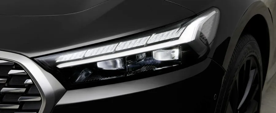 Kia K900のPPF施工事例｜費用目安と仕上がり 施工写真 1-2