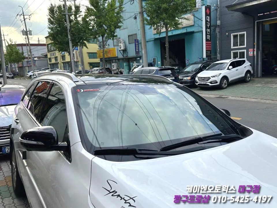 Kia Sorento MQ4のカーフィルム施工事例｜費用目安・仕上がり 施工写真 2-3