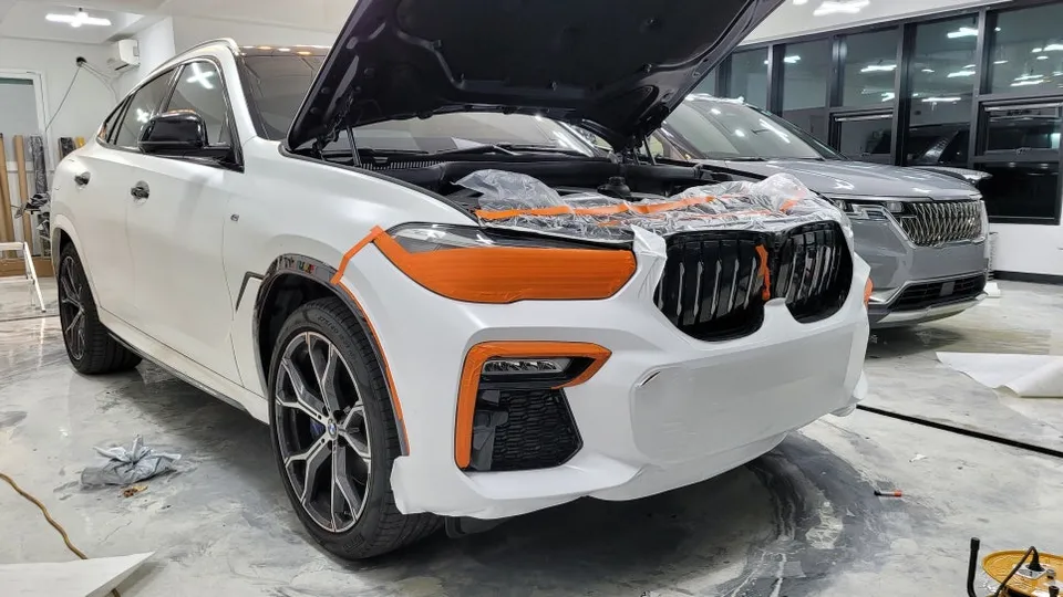 BMW X6のカーラッピング事例｜費用目安・仕上がり 施工写真 3-2