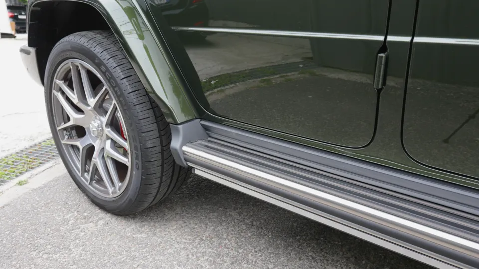 Mercedes-Benz G-Class Body Kit Installation Review photo 2