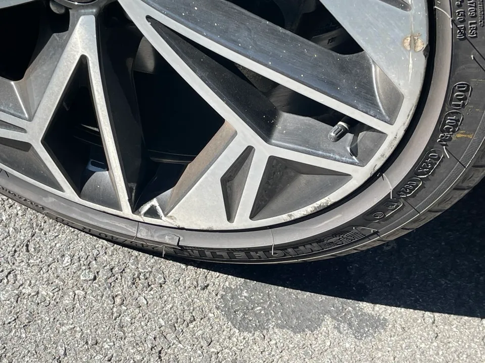 Hyundai IONIQ 6 wheel repair - Hyundai IONIQ 6 Wheel Repair Review — Restored to Like-New photo 5