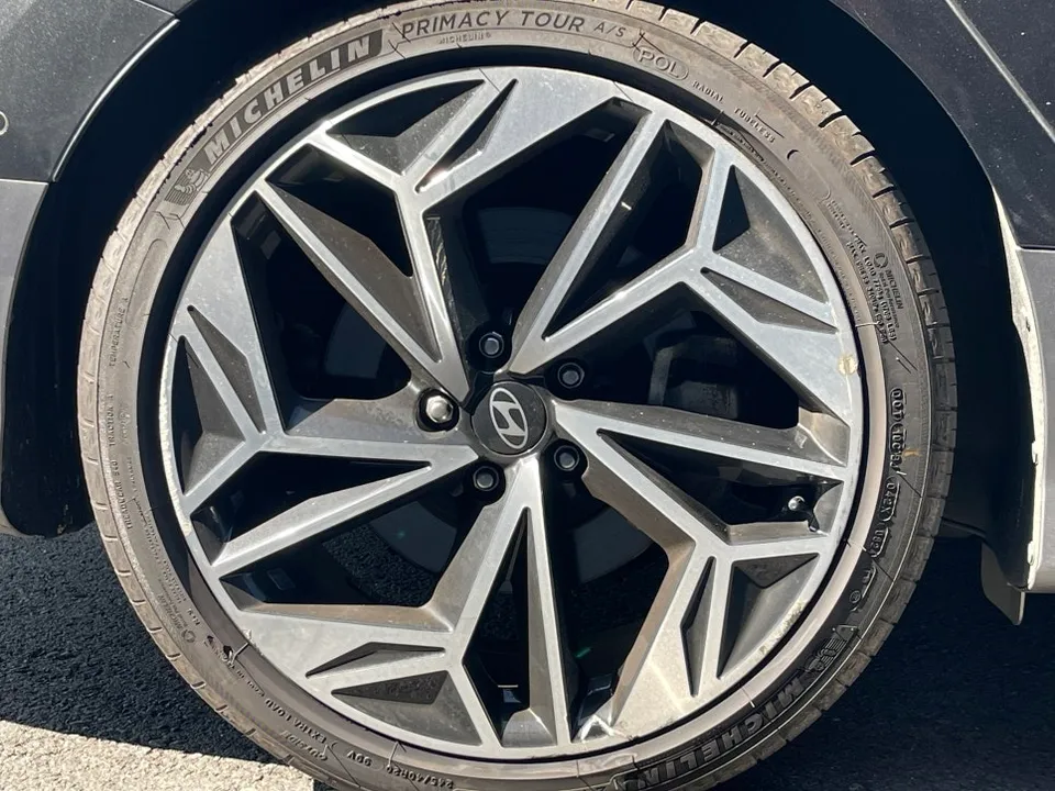 Hyundai IONIQ 6 wheel repair - Hyundai IONIQ 6 Wheel Repair Review — Restored to Like-New photo 6