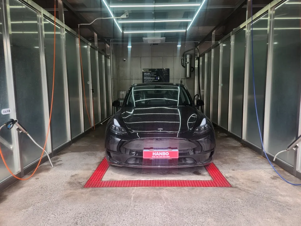 Tesla Model Y PPF施工事例|費用目安と仕上がり 施工写真 1-2