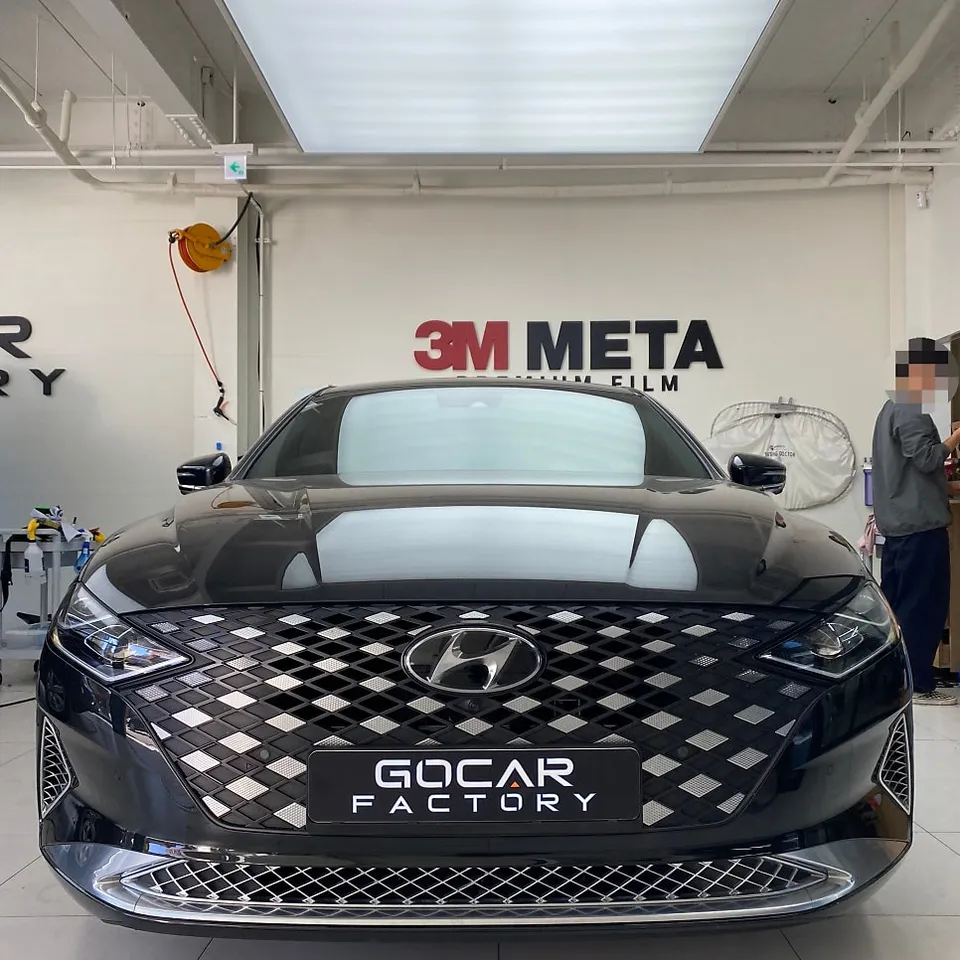 Hyundai Grandeur IG vinyl wrap - Hyundai Grandeur IG Vinyl Wrap Installation Review — Cost photo 4