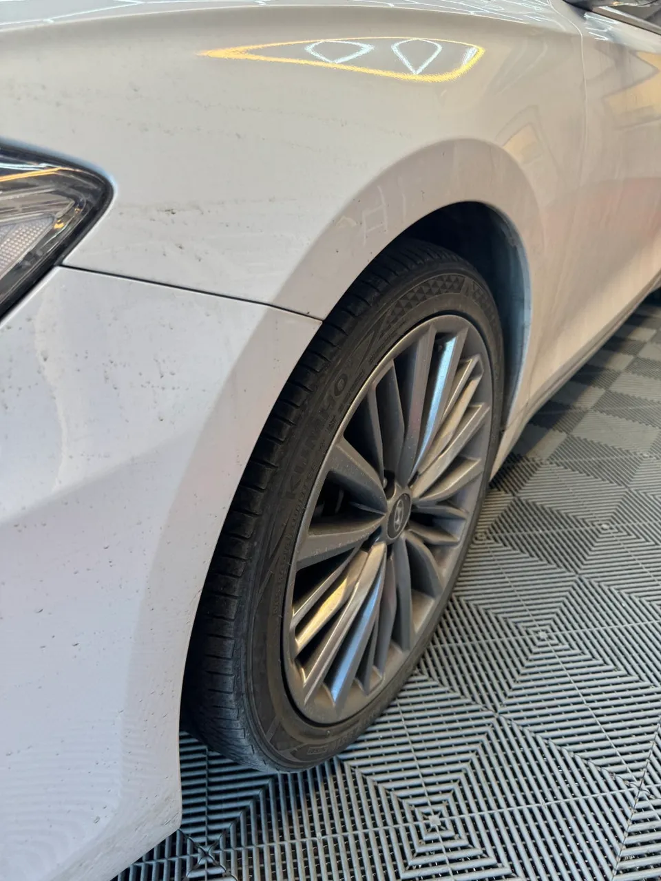 Hyundai Grandeur IGのガラスコーティング事例|費用目安・仕上がり 施工写真 2-1