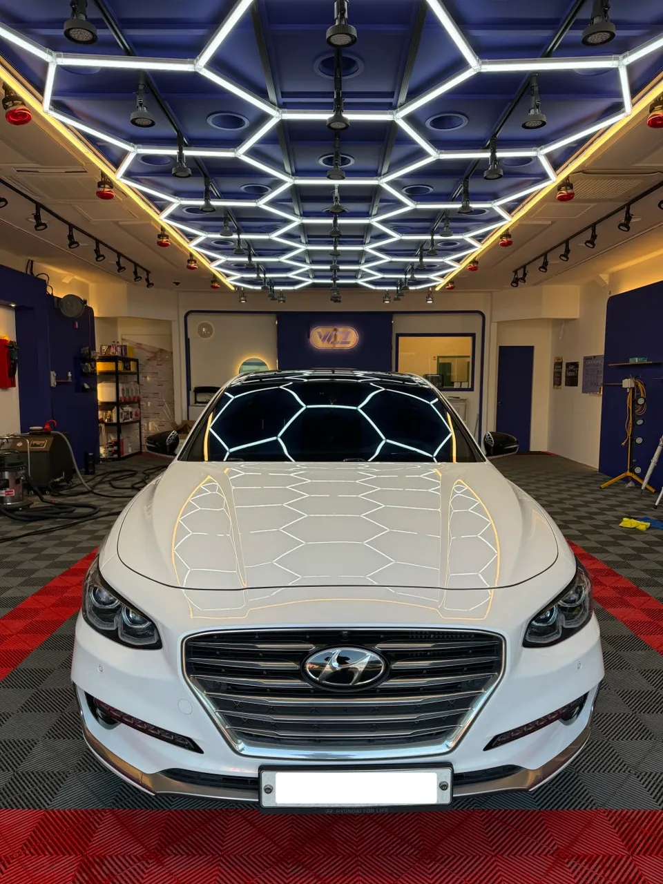 Hyundai Grandeur IGのガラスコーティング事例|費用目安・仕上がり 施工写真 2-3