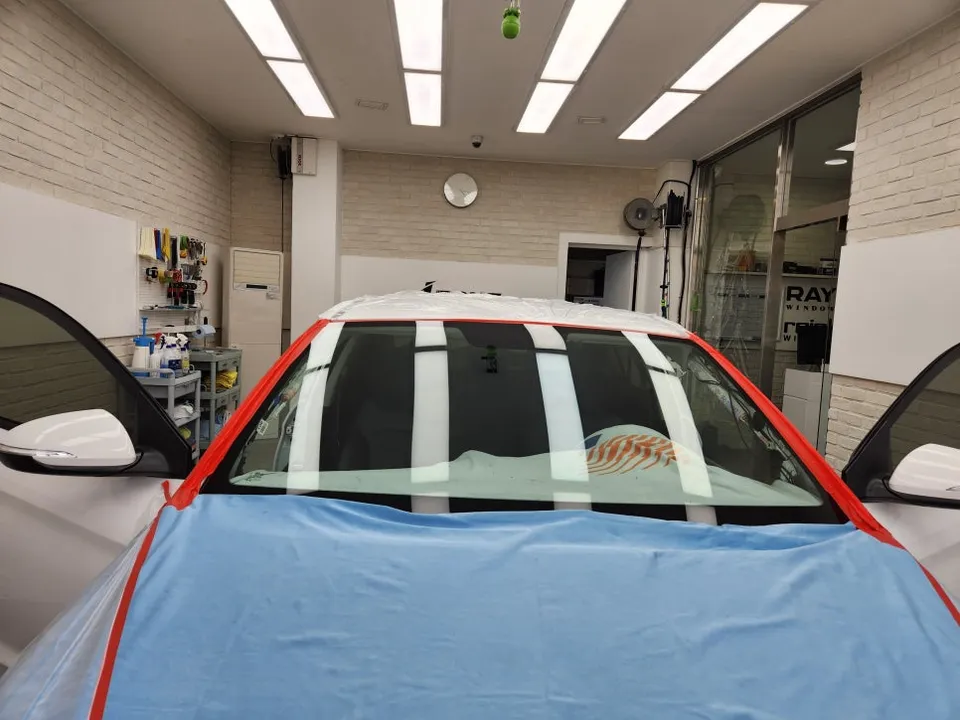 Hyundai Elantraのカーフィルム施工事例|費用目安・仕上がり 施工写真 3-3