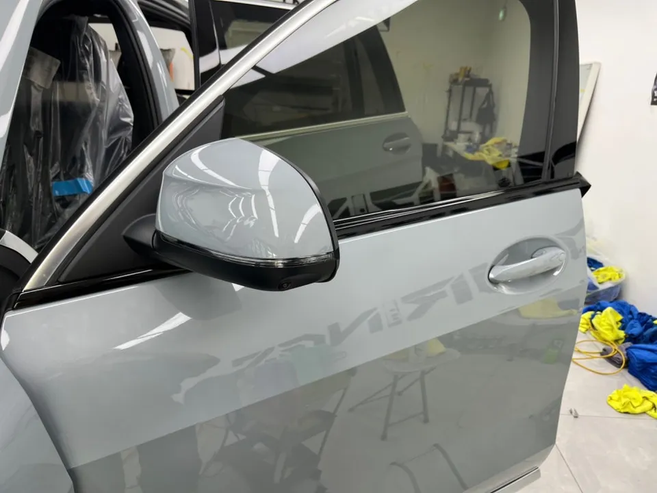 BMW X7 カーラッピング事例|クロームパーツのブラックアウト 施工写真 1-2