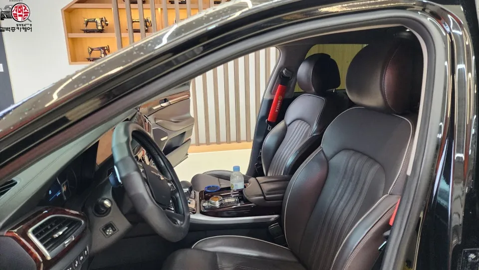Genesis EQ900 interior customization - Genesis EQ900 Interior Customization Review — Comfort Upgrade photo 4