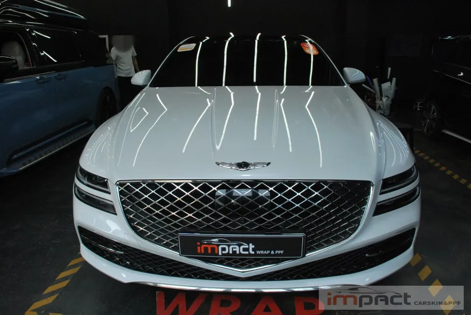 Genesis G80のカーラッピング事例｜高光沢ブラックルーフ 施工写真 2-2