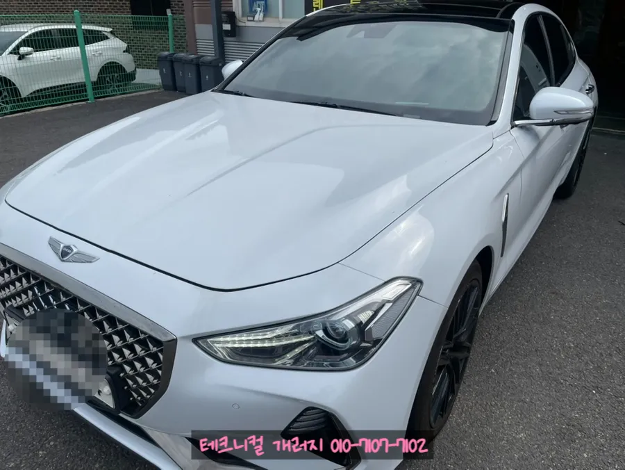 Genesis G70のカーフィルム施工事例：費用目安と仕上がり 写真