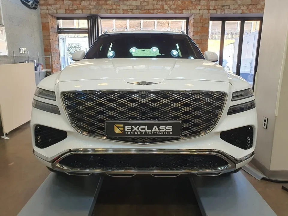 Genesis GV80 Coupe OEM Options Review — Soft Close Doors photo 1