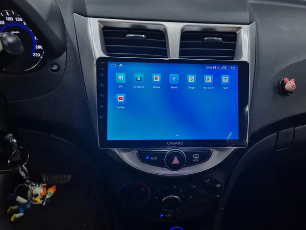 Hyundai AccentのAndroid Auto・CarPlay取付事例 施工写真 2-2