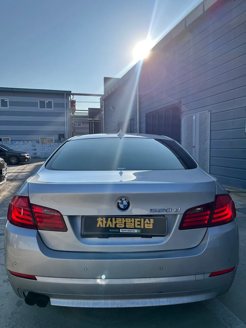 BMW 5 Series window tinting - BMW 5 Series Window Tinting Review: Enhanced Driving Comfort photo 4