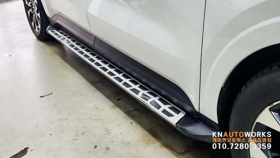 Kia Carnival KA4 body kit - Kia Carnival KA4 Body Kit Installation Review photo 4