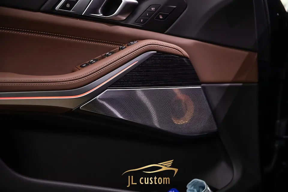 BMW X5 ambient lighting - BMW X5 Ambient Lighting Review — Transformed Interior Luxury photo 5